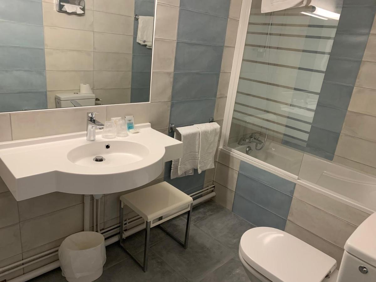 Hotel Du Lion Везуль Экстерьер фото